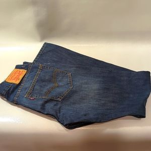 Young men's Levi's